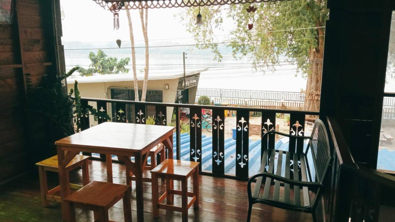 Ferienwohnung ไทยกันเอง ริมโขง Chiang Khan Exterior foto
